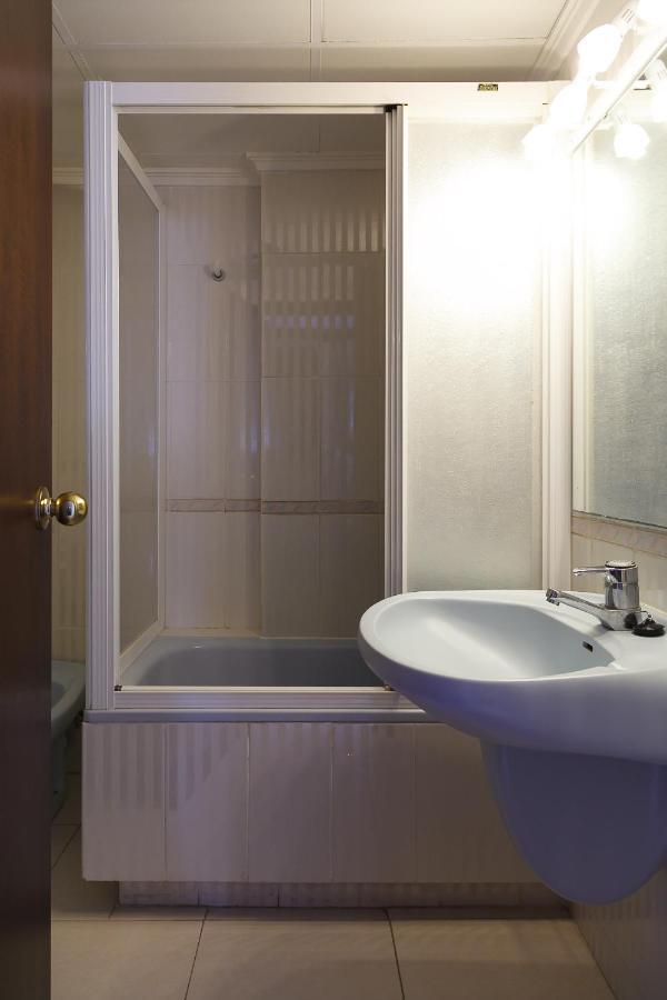 Uhc Barcino Apartments Salou Buitenkant foto